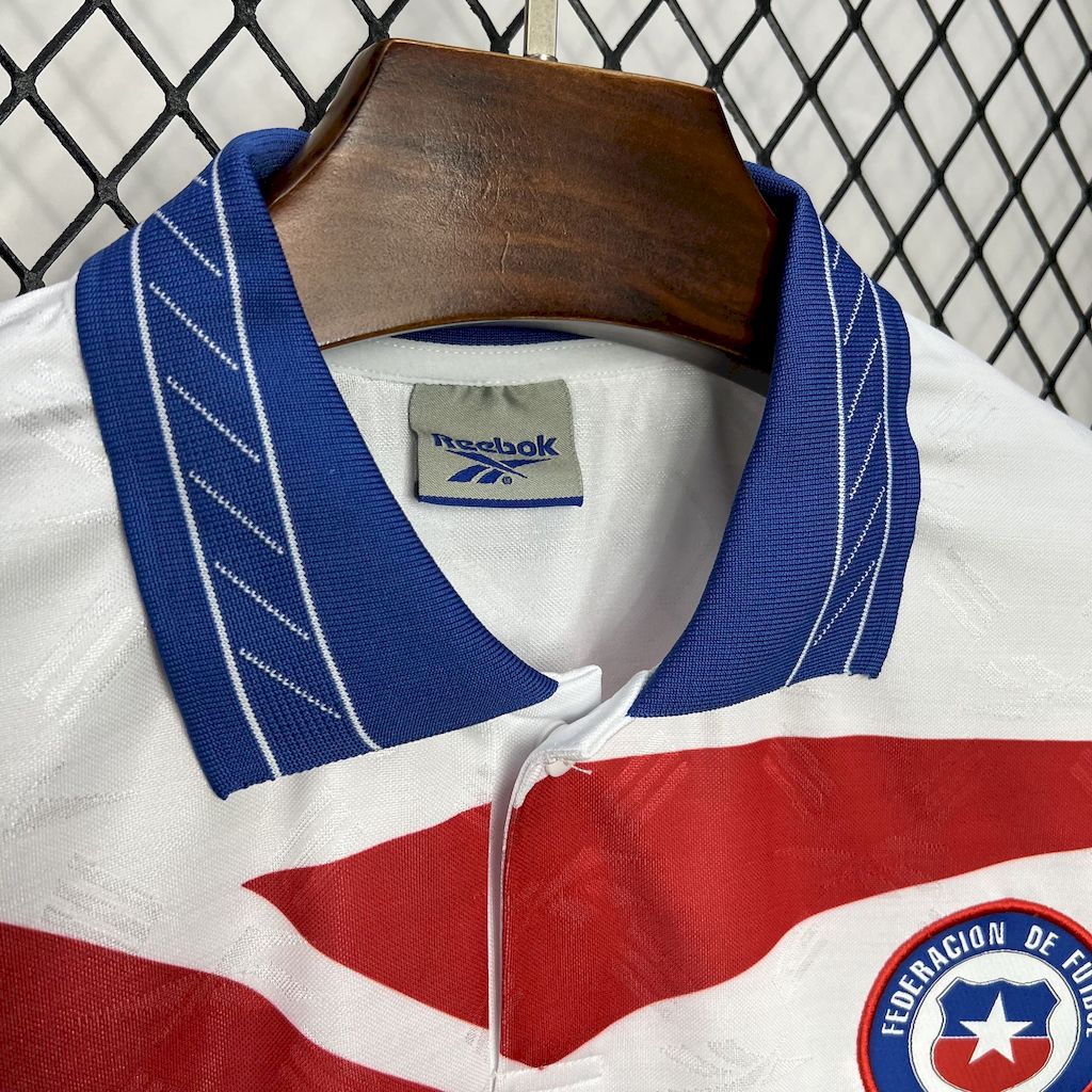 Camisa reserva retrô do Chile 1998