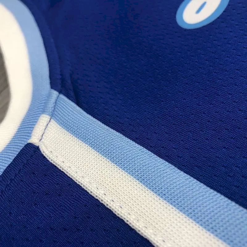 Camisa azul masculina Kobe Bryant versão jogador – Edição clássica retrô