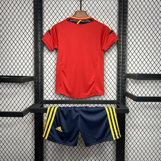 Camisa e shorts retrô infantil da Espanha 2012