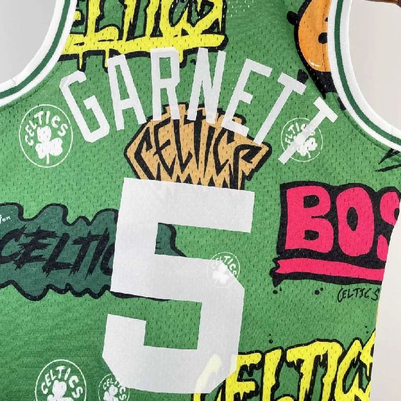 Camisa masculina M&N Kevin Garnett verde retrô 2007/08