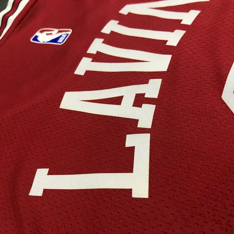 Camisa Masculina Zach Lavine Vermelha Versão Jogador – Edição Clássica