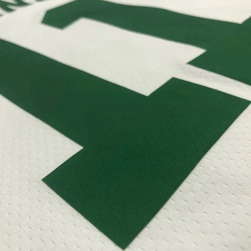 Camisa masculina Kyrie Irving branca do time – Edição de 75º aniversário