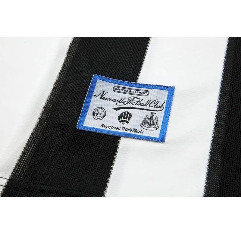 Camisa retrô de mangas compridas do Newcastle United 1995/97 Home