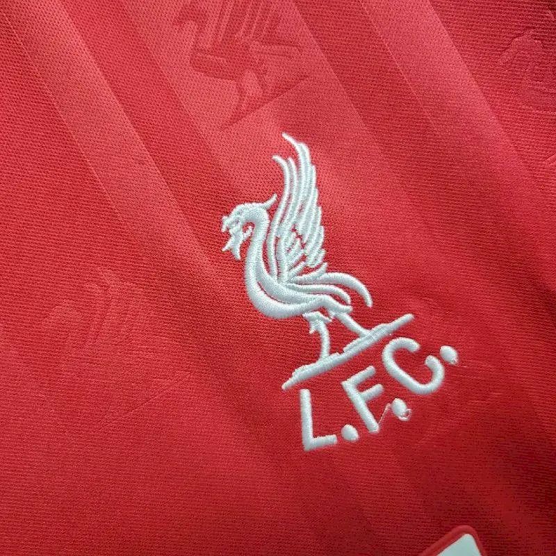 Camisa retrô do Liverpool 1985/86