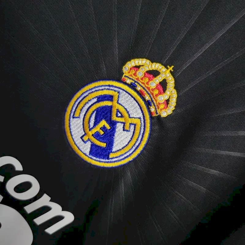 Camisa retrô de mangas compridas reserva do Real Madrid 2010/11