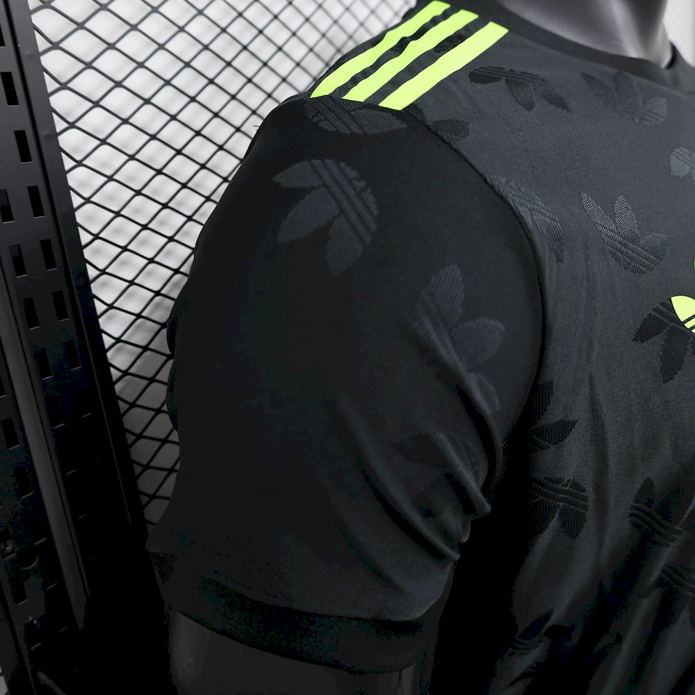 Juventus 2024/25 Special Terza Maglia Jersey Player Version