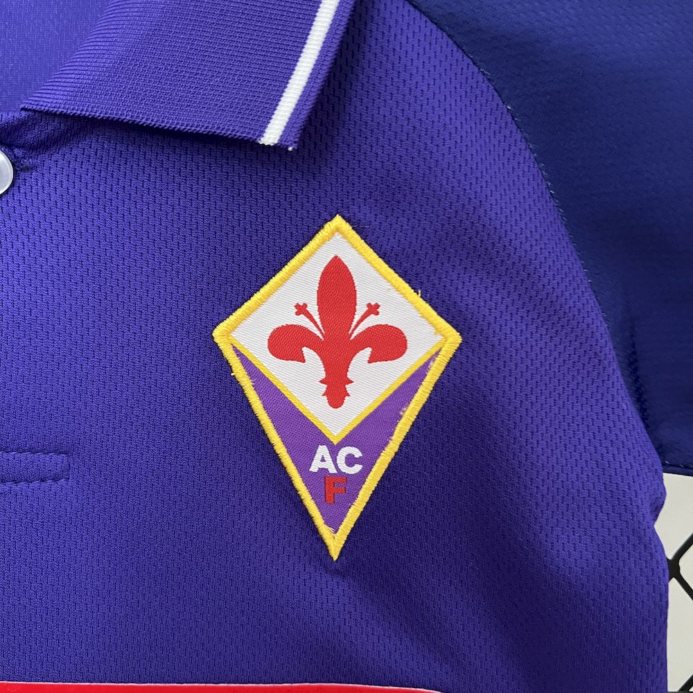 Camisa e shorts retrô infantil da Fiorentina 1998/99