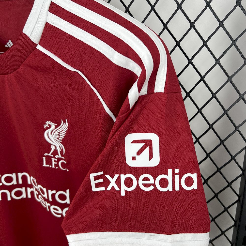Men's Liverpool 2025/26 Home Jersey