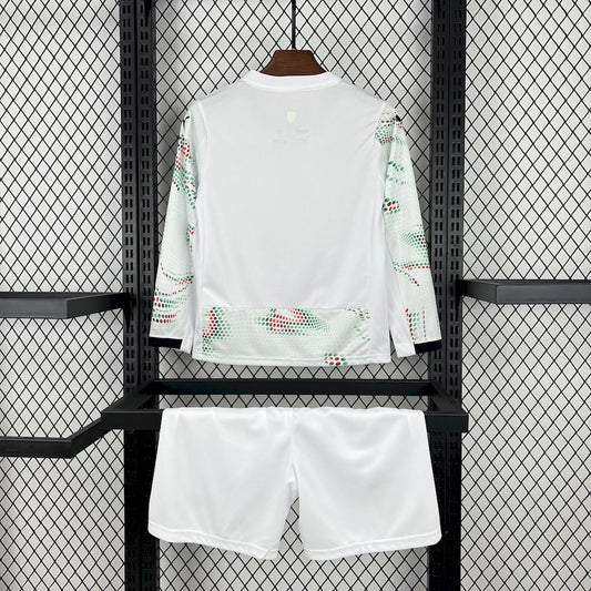 Kit infantil de manga comprida Portugal 2025/26