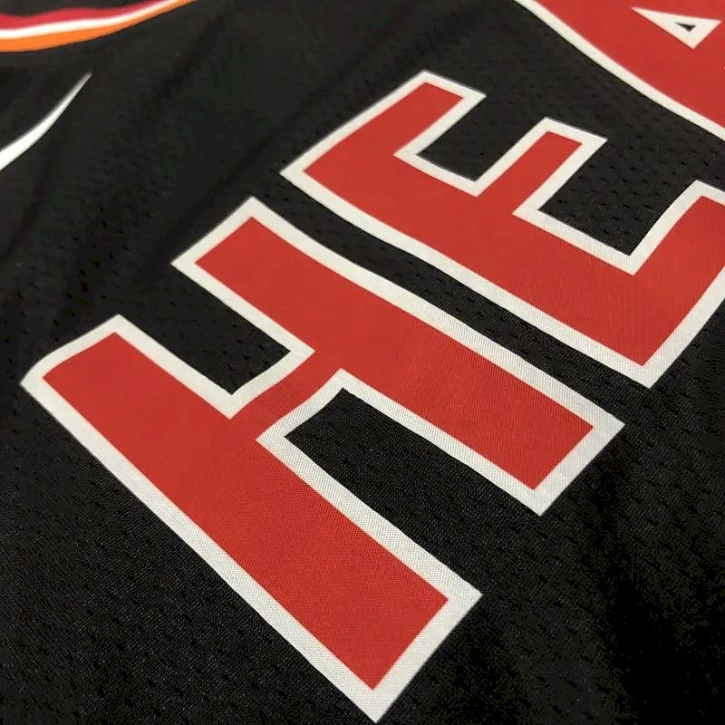 Camisa masculina Tyler Herro Black Classics Swingman Player Version