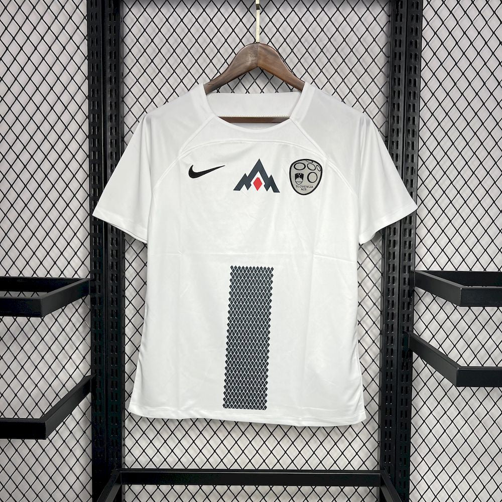 Slovenia 2024/25 Euro Home Jersey