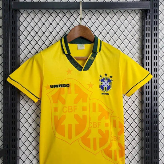 Camisa e shorts retrô infantil Brasil 1994
