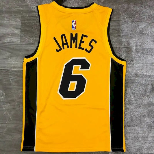 Camisa LeBron James Gold Masculina 2020-21 Swingman Versão Jogador – Edição Ganha