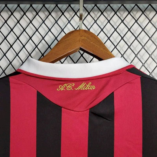 Camisa retrô de mangas compridas do AC Milan 2009/10