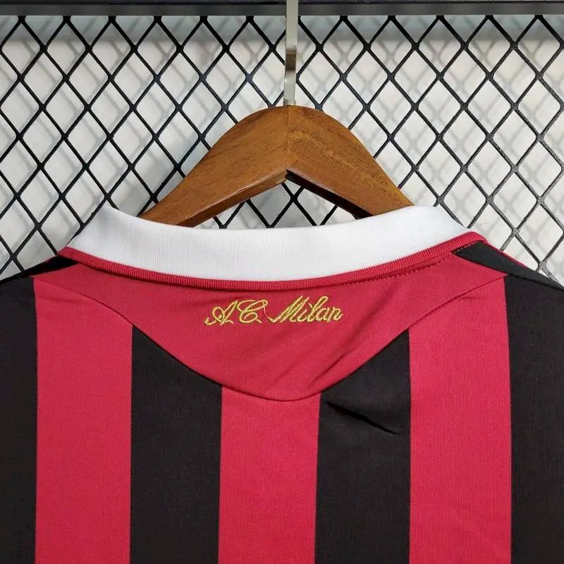 Camisa retrô do AC Milan 2009/10