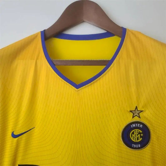Camisa Retro Terceira do Inter de Milão 2002/03
