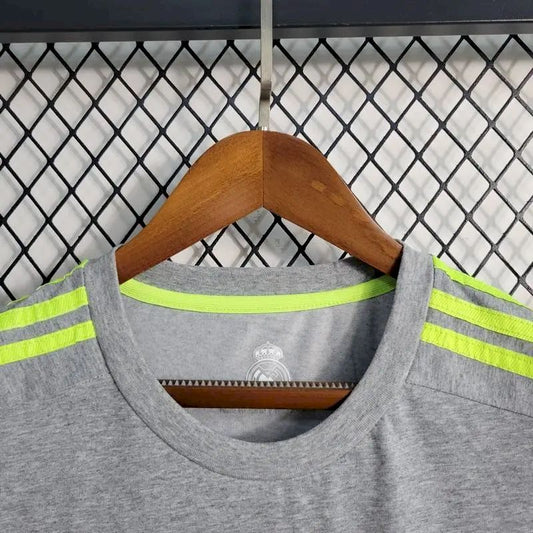 Camisa retrô reserva do Real Madrid 2015/16