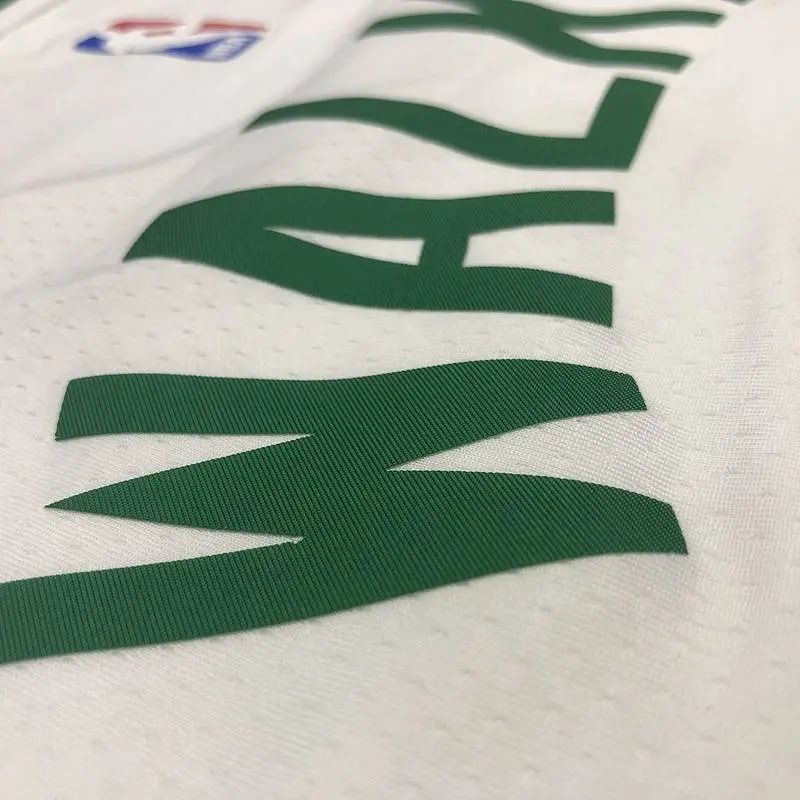 Camisa Kemba Walker Branca Masculina Versão Jogador - Edição Associação