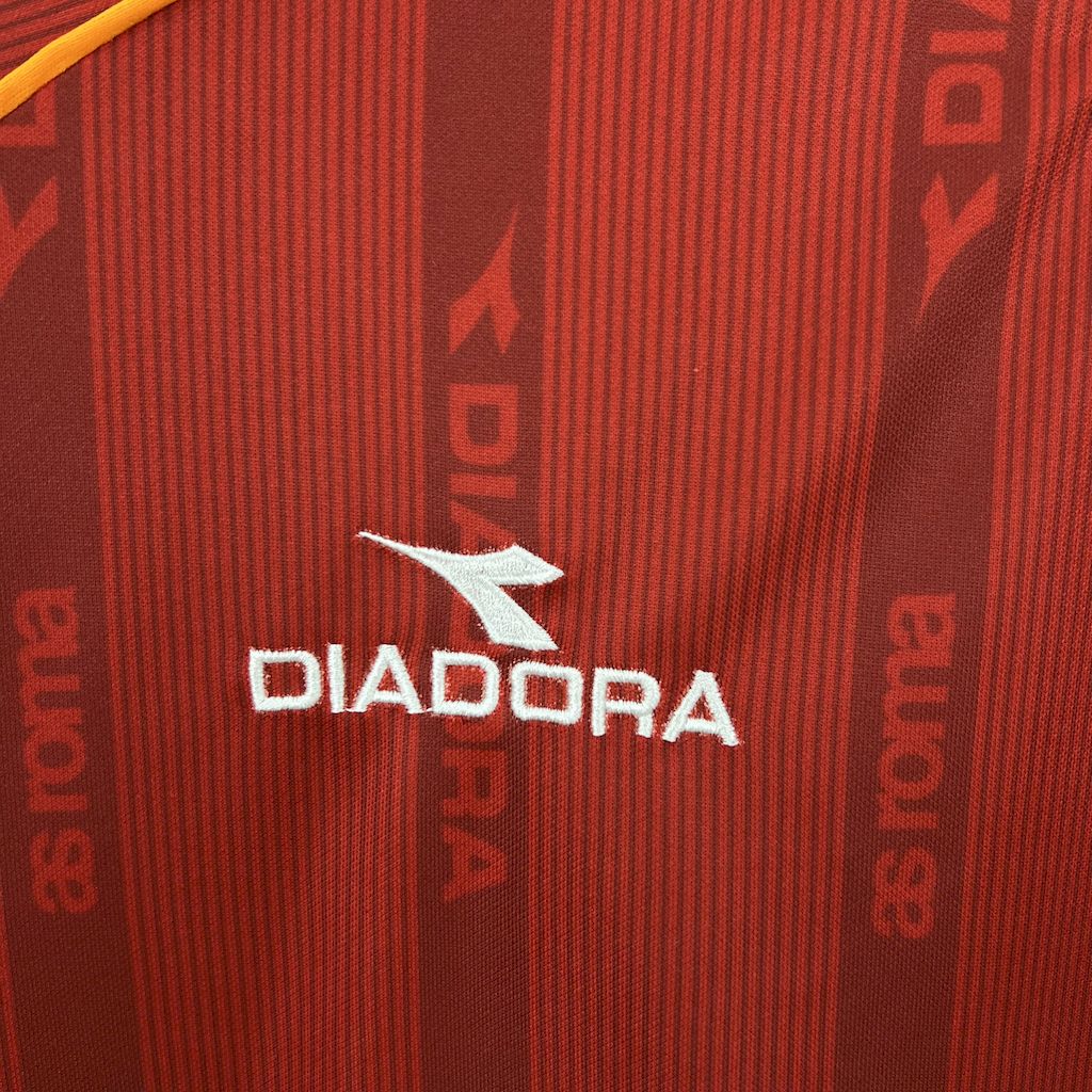 Camisa retrô da AS Roma 1999/00