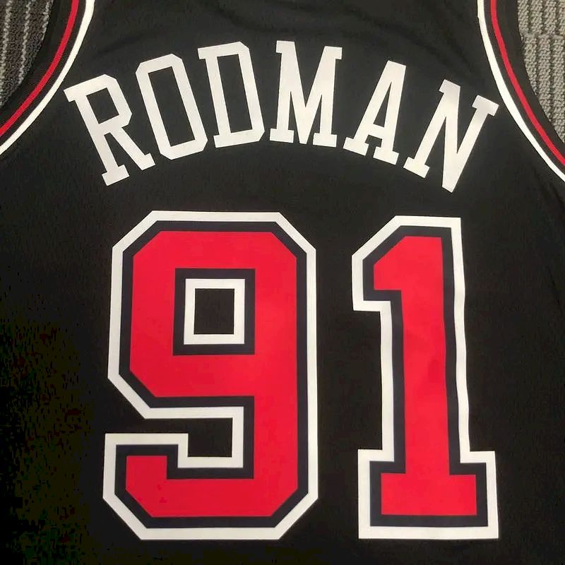 Camisa preta masculina Swingman Dennis Rodman – Edição Statement