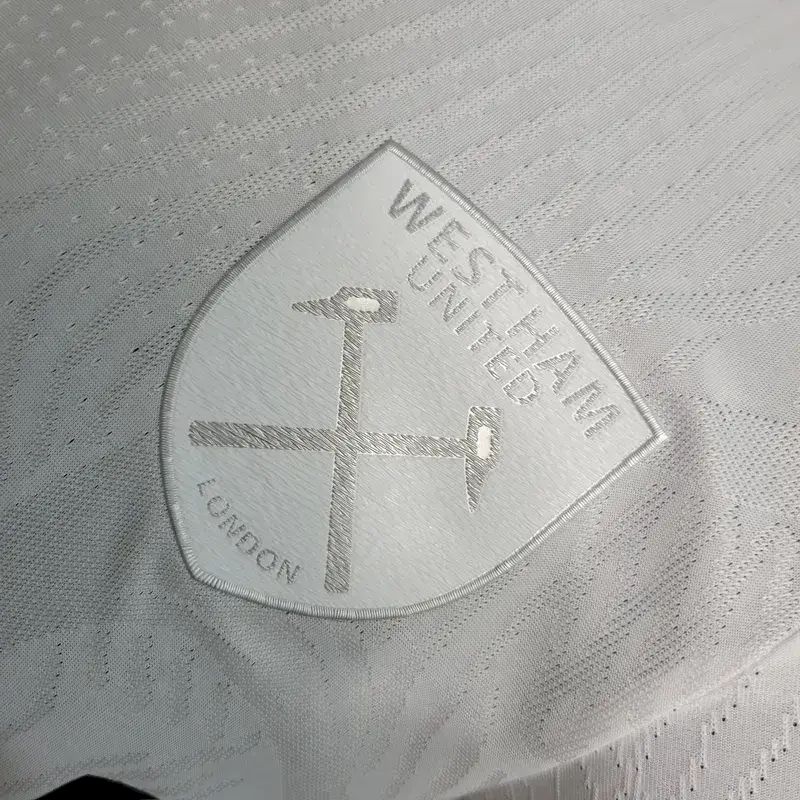 Camisa reserva do West Ham United 2023/24, versão do jogador