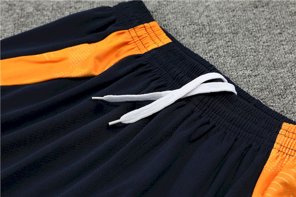 Camisa de treino adulto + short do Real Madrid 2024/25 14001