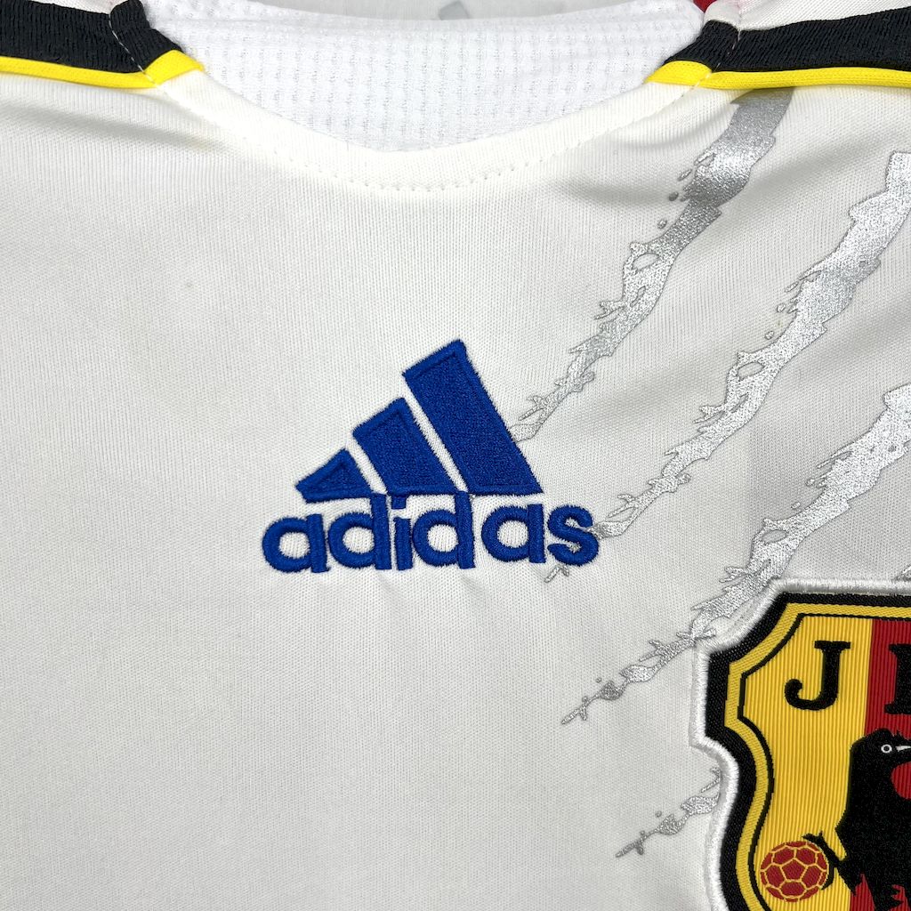 Japan 2006 Away Retro Jersey