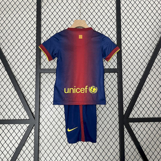 Camisa e shorts retrô infantil do Barcelona 2012/13