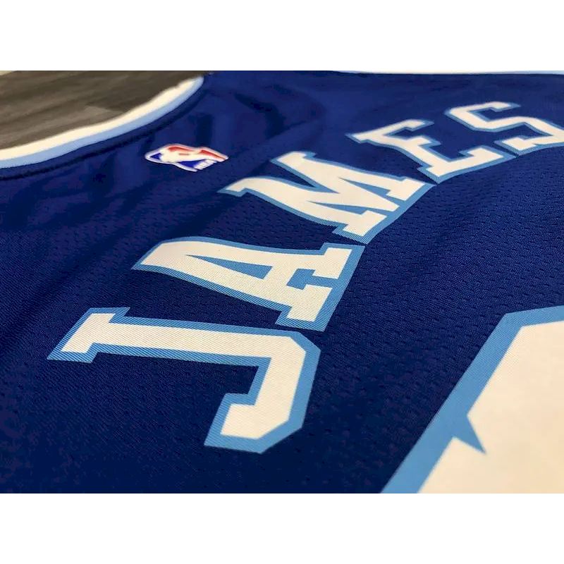 Camisa LeBron James Masculina Azul Versão Jogador – Edição Clássica Retro Conjunta