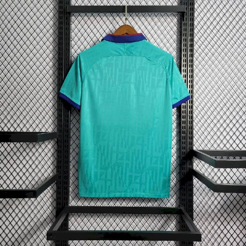 Terceira camisa retrô do Barcelona 2019/20