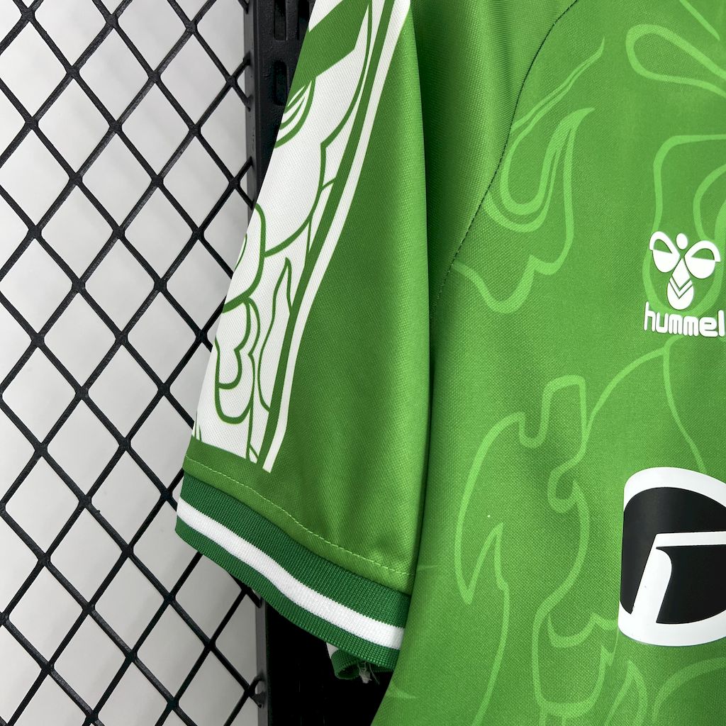 Camisa do Real Betis Pré-Jogo do Ano Novo Chinês 2025/26