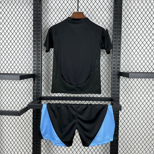 Charlotte FC 2025/26 Away Kids Kit