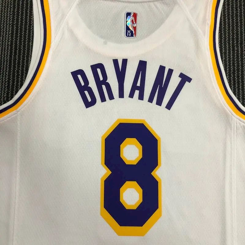 Camisa branca masculina Kobe Bryant Team – Edição de 75º aniversário