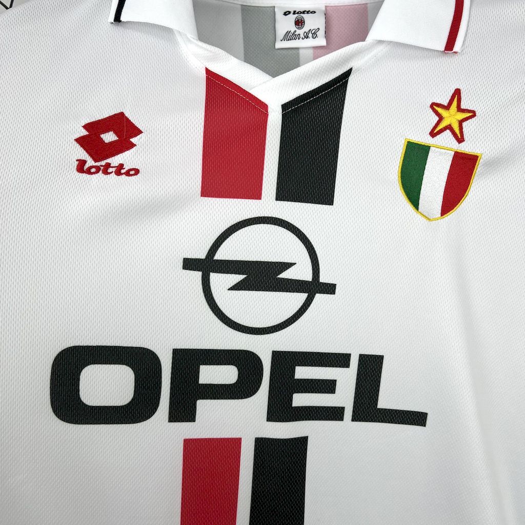 AC Milan 1995/97 Away Retro Jersey