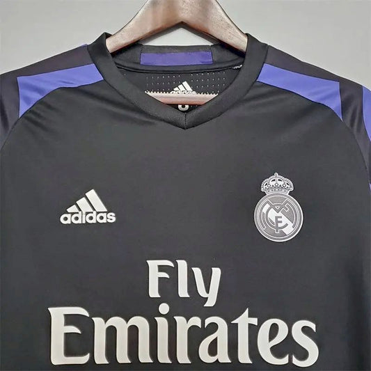 Camisa retrô manga longa do Real Madrid 2015/16 Third
