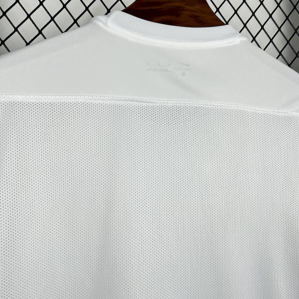Camisa Tottenham Hotspur 2025/26 Edição Cobra Ouro Branco