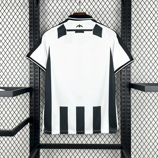 Camisola titular do Castellón 2024/25