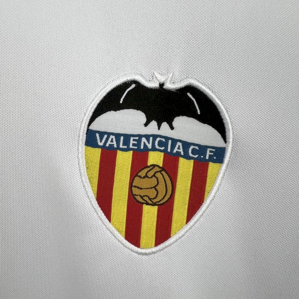 Camisa retrô do Valencia CF para a final da Copa UEFA 2003/2004