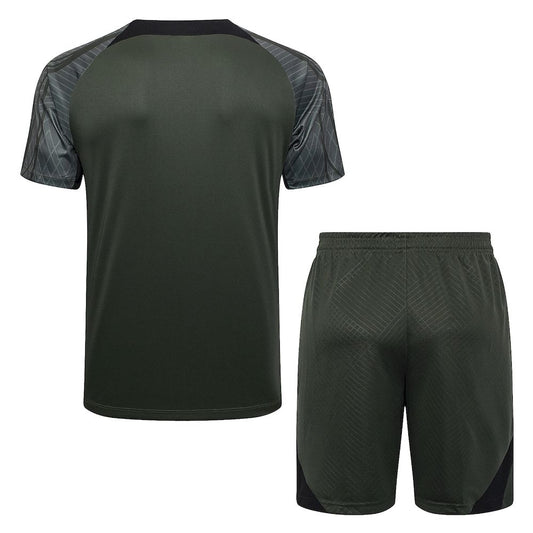 Camisa de treino adulto Barcelona 2023/24 + short 815