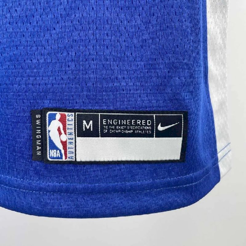 Camisa azul do time juvenil Stephen Curry