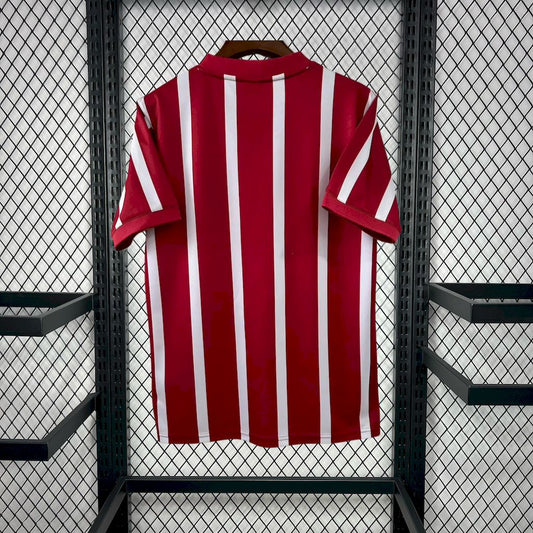 Camisa retrô reserva do Manchester City 1956/57