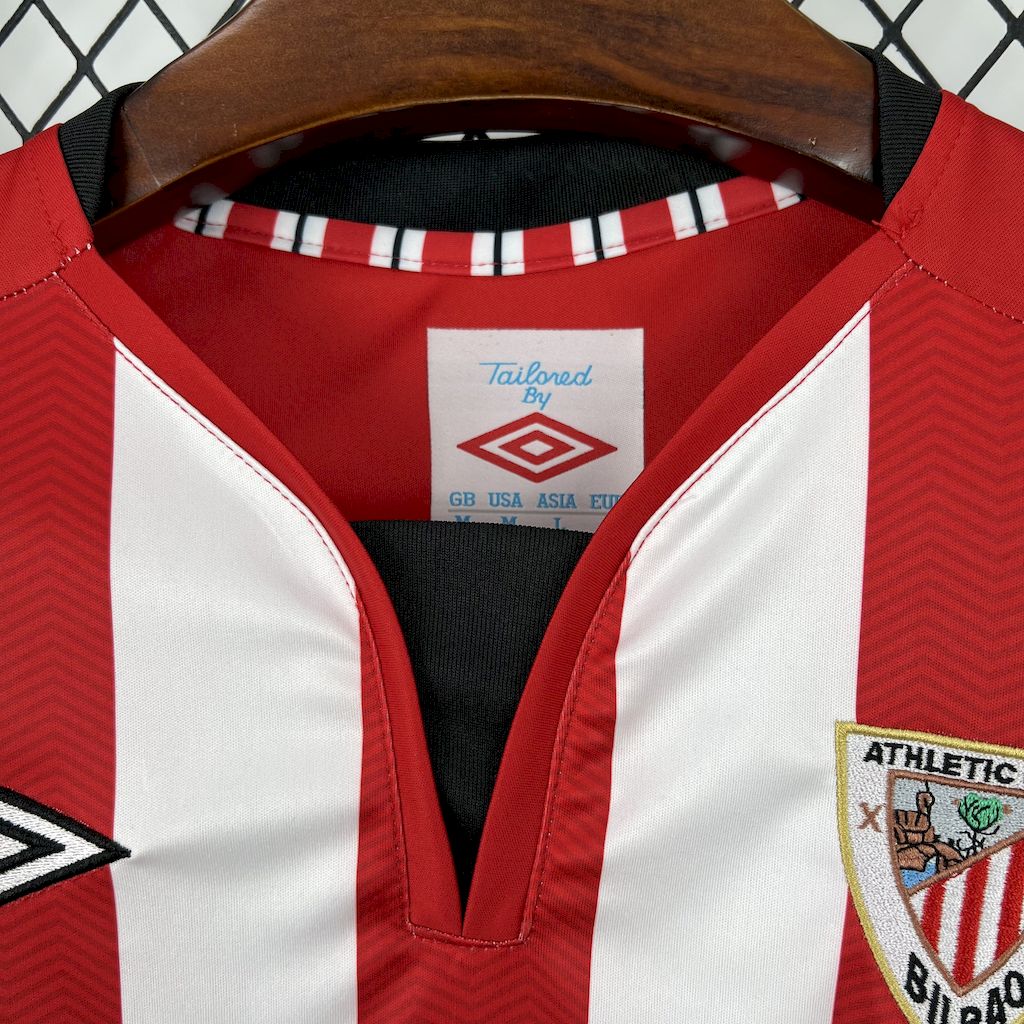 Camisa retrô do Athletic Bilbao 2011/12