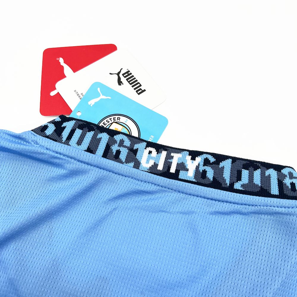 Camisa titular do Manchester City 2024/25