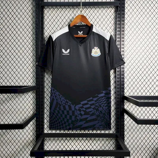 Men's Newcastle United 2023/24 Pre-Match Jersey