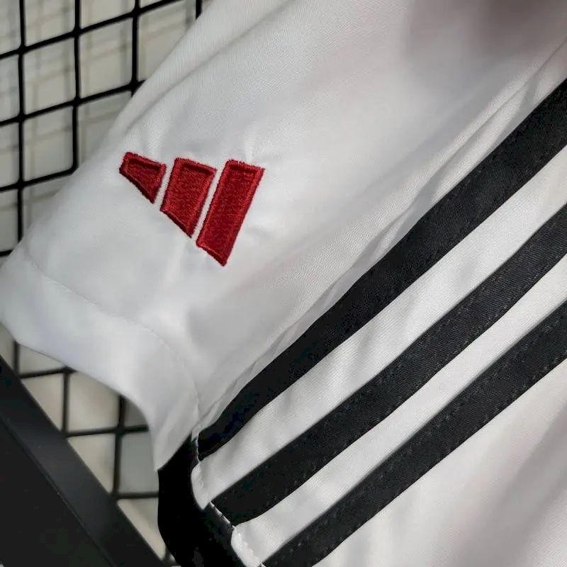 Kit Infantil Manchester United 2023/24