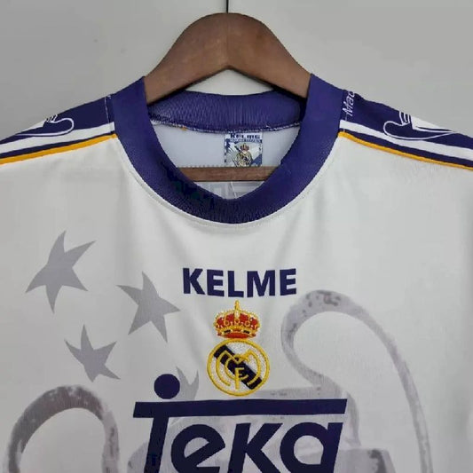 Camisa retrô autografada do Real Madrid, campeão da UCL de 1998