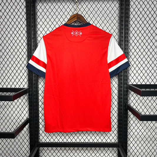Camisa retrô do Arsenal 2012/13