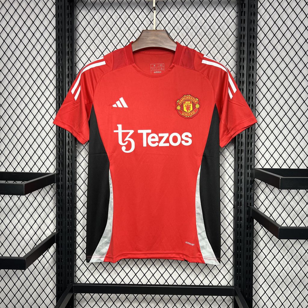 Camisa vermelha pré-jogo Manchester United 2024/25
