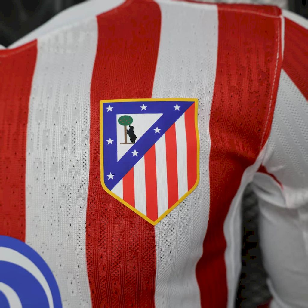 Atlético Madrid 2025/26 Home Long Sleeves Jersey Player Version