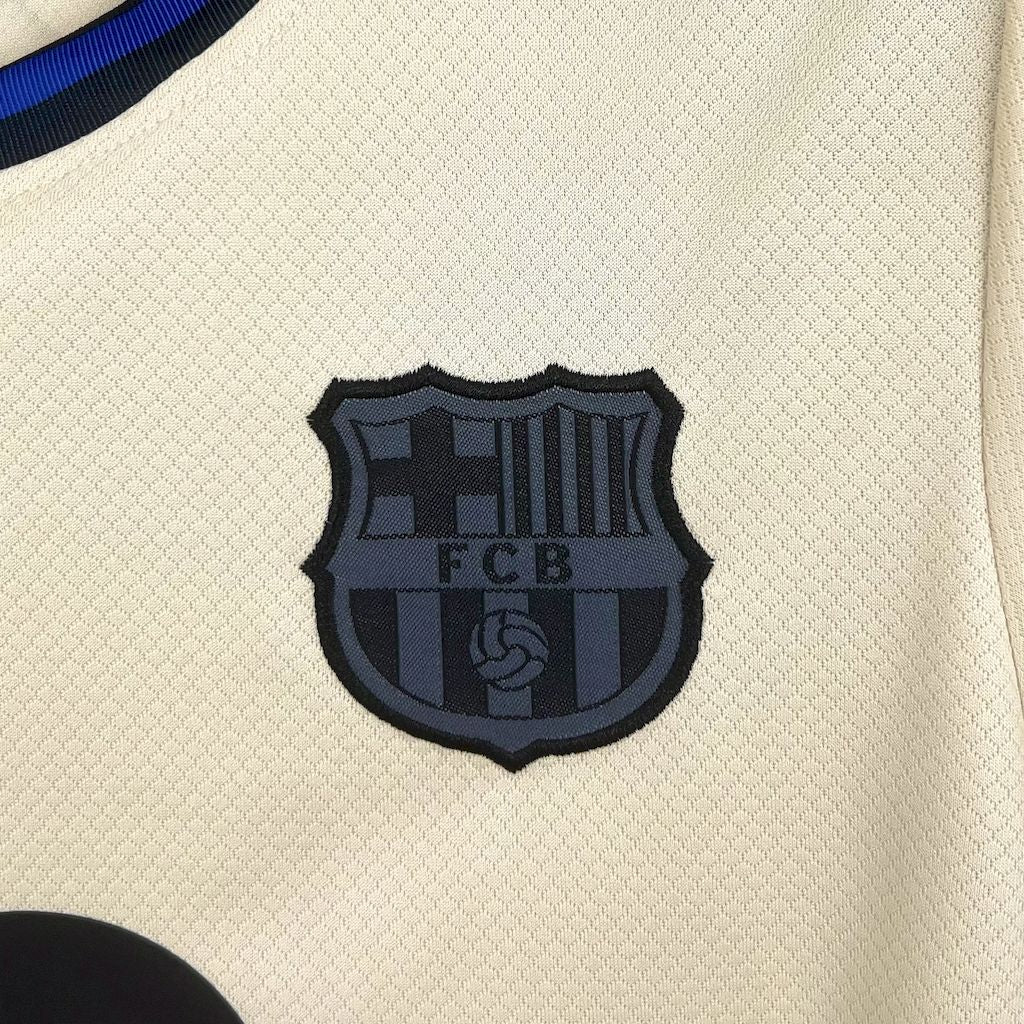 Barcelona 2025/26 Away Kids Kit